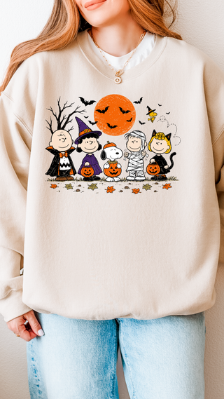 Halloween Gang Sand Sweatshirt