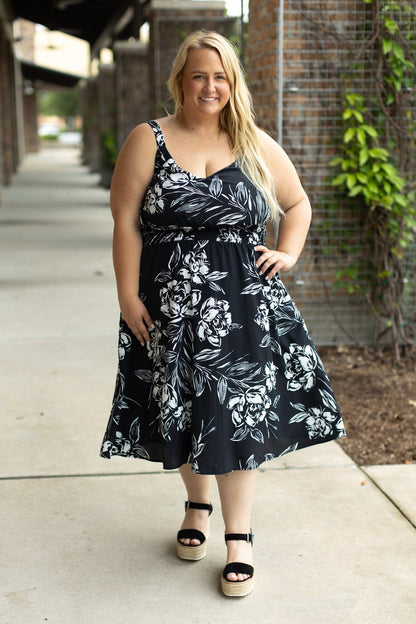 Cassidy Midi Dress - Black and White Floral | Women’s Dress