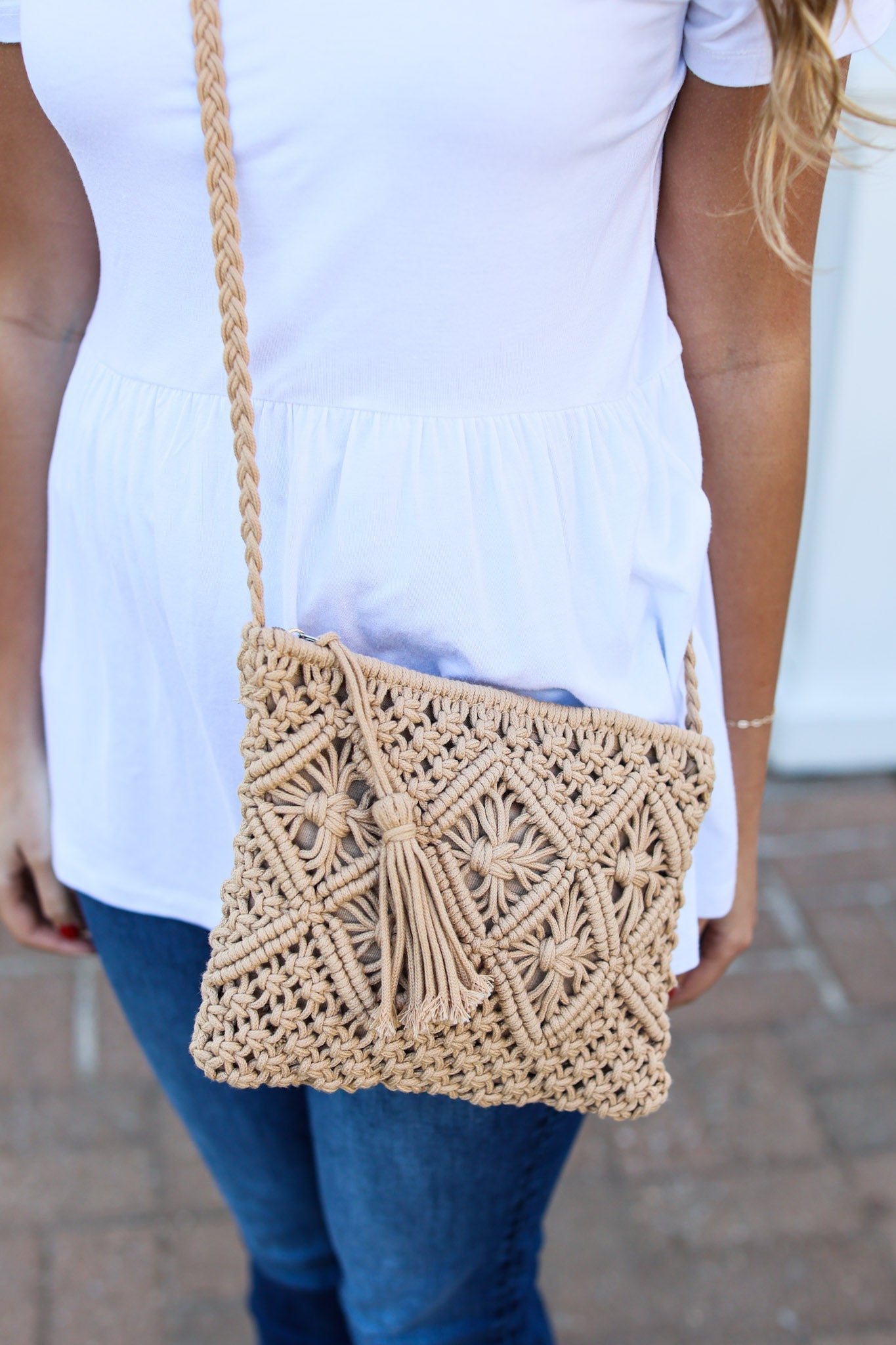 Crochet Zipper Bag - Tan