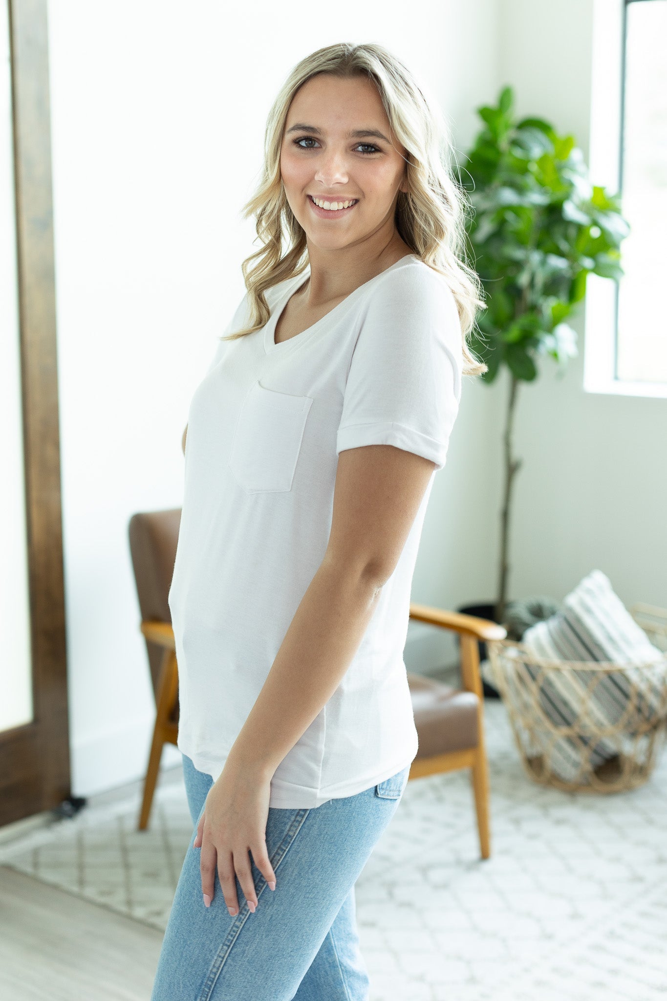 Sophie Pocket Tee - White | Women's Short Sleeve