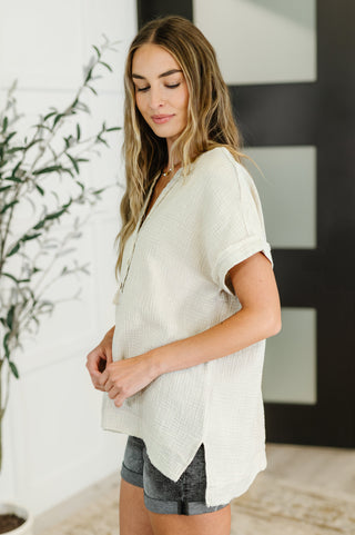 Basic Fade V-Neck Acid Wash Top in Sand Beige