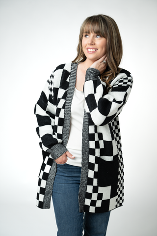 IN STOCK Long Checkered Pocket Cardigan - Black and White