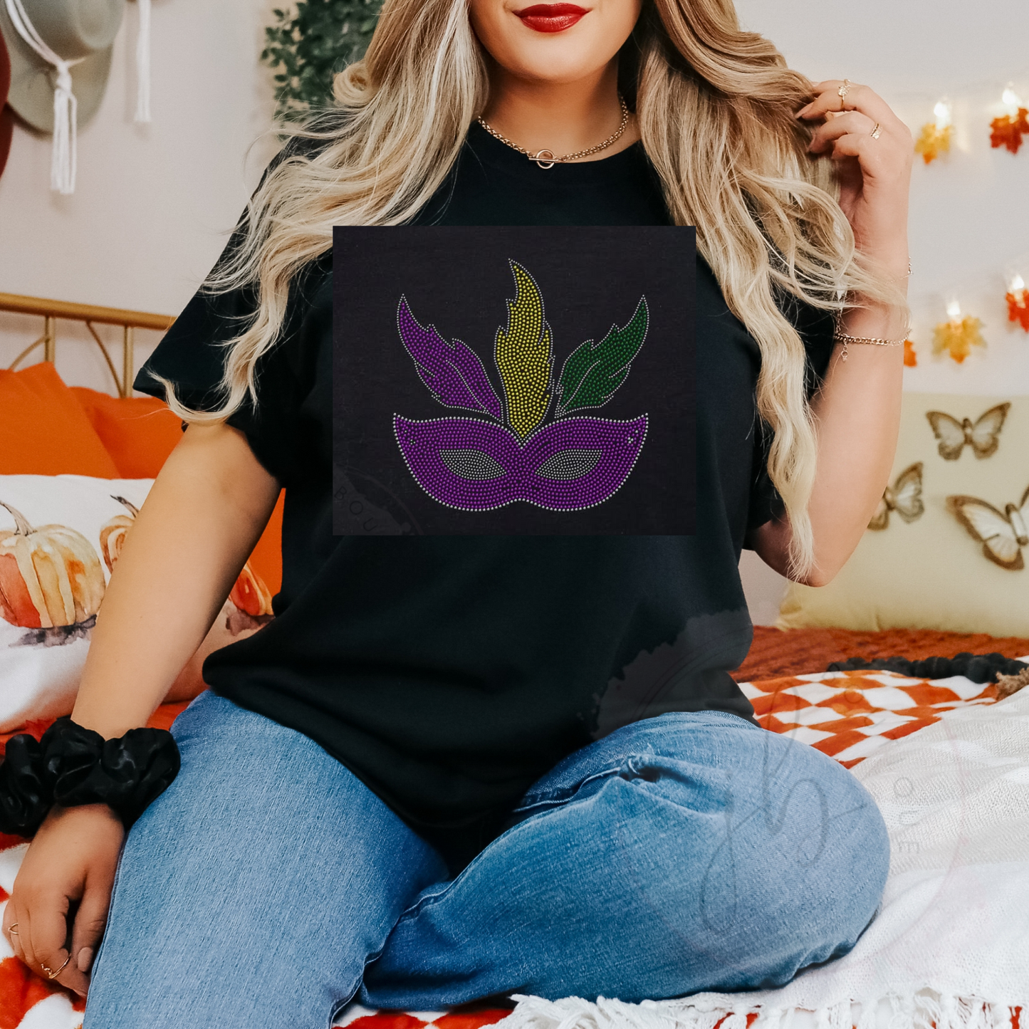 Mardi Gras mask spangle Tee