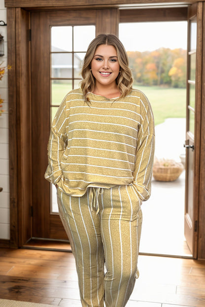 Loungin' in Stripes - Mustard