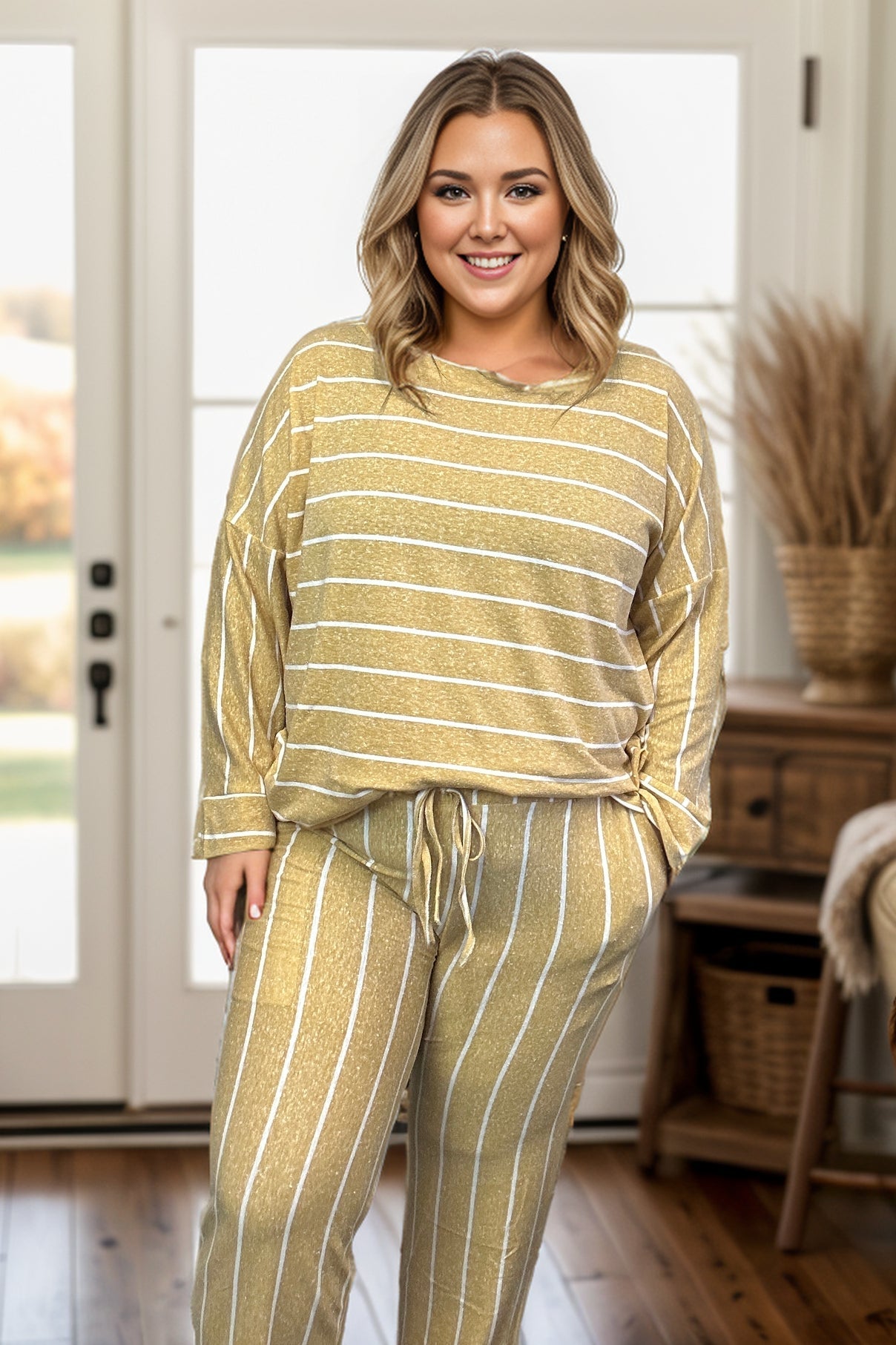 Loungin' in Stripes - Mustard