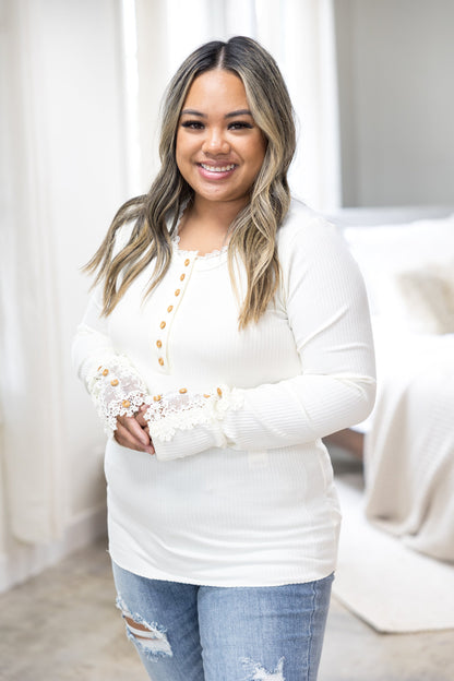 Buttons & Lace Ivory Henley