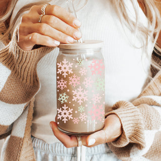 Holiday glass tumbler 17oz - Christmas pastel snowflake pink mint coffee cup bamboo lid - Winter festive drinkware with straw
Christmas coffee tumbler – festive pastel snowflake glass cup for holiday drinks