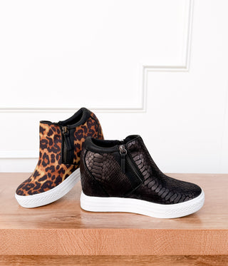 Timmibelle Wedge Sneaker in Black
