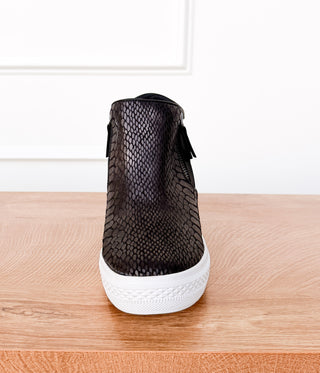 Timmibelle Wedge Sneaker in Black