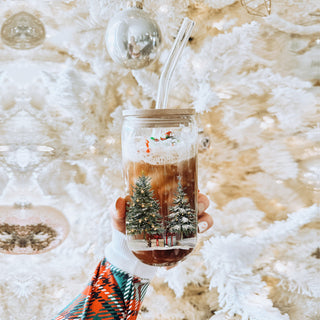 Christmas gifts for coffee lovers glass tumbler 17oz - Winter tree holiday drinkware bamboo lid glass straw
Holiday coffee gifts glass cup 17oz - Christmas tree winter wonderland kitchen accessories bamboo lid straw